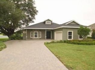 32309 Oak Canopy Dr, Sorrento, FL 32776