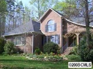 8496 Fieldstone Dr, Terrell, NC 28682