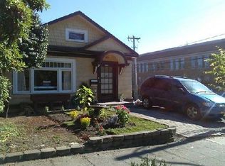 1501 NE 68th St, Seattle, WA 98115