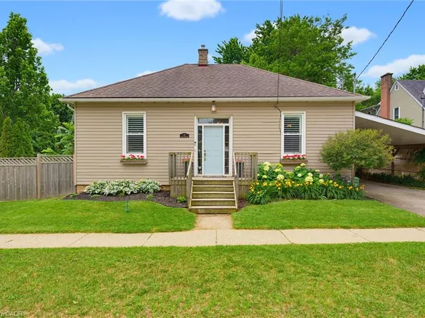 57 Main St N, Hamilton, ON L0R 2H0