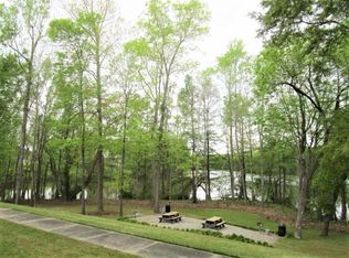 107 Ballard Ln, Santee, SC 29142