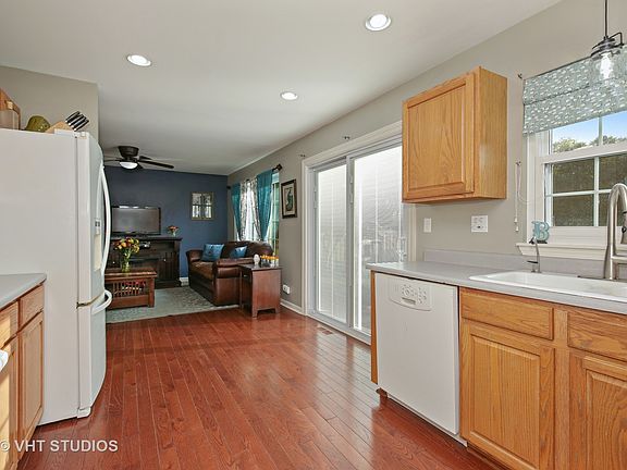 5th image of 8 Deer Creek Ct