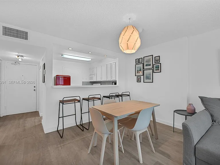 345 Ocean Dr #623 — Photo 22