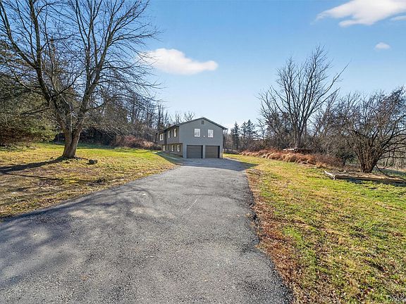 3rd image of 7 Edenville Road