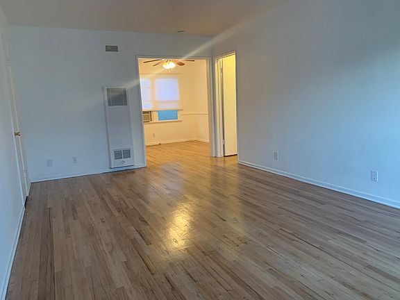 2nd image of 126 N Lamer St APT D