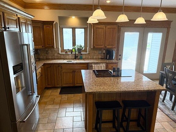 4th image of 5458 Westwood Dr