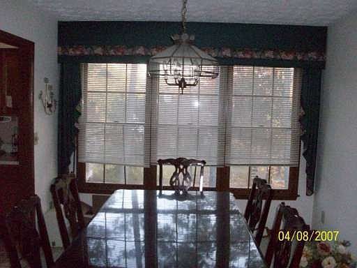 4th image of 481 Hunters Glen Ct