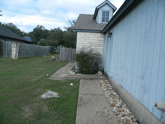 3rd image of 527 Cutty Trl APT A