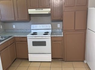7923 Donore Pl APT 11, San Antonio, TX 78229