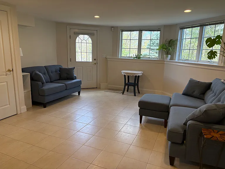 240 Concord Ave #2 — Photo 4
