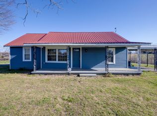 10182 Old Highway 52, Westmoreland, TN 37186