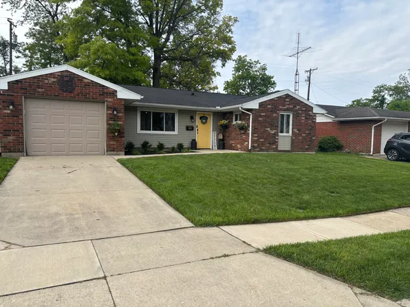 1603 Fair Oaks Dr, Sidney, OH 45365