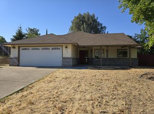 2779 Summerbreeze Pl, Redding, CA 96001