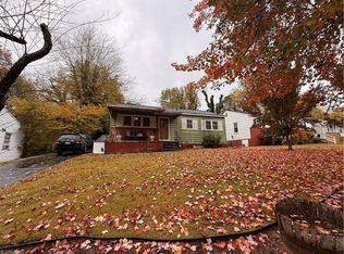 504 Avalon Pl, High Point, NC 27262