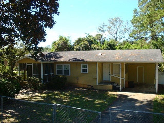 1st image of 2334 Oliver St