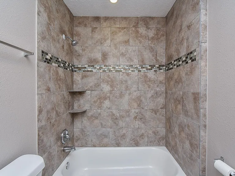 8502 Snowbank Dr — Photo 14