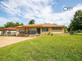 2303 NW Lindy Ave, Lawton, OK 73505