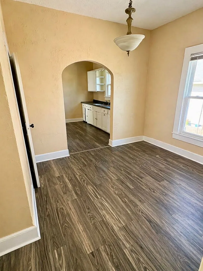 Spacious Home for Rent! — Photo 4