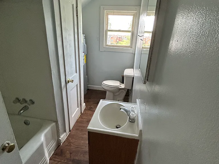 605 Mac Vean Ln #5 — Photo 9