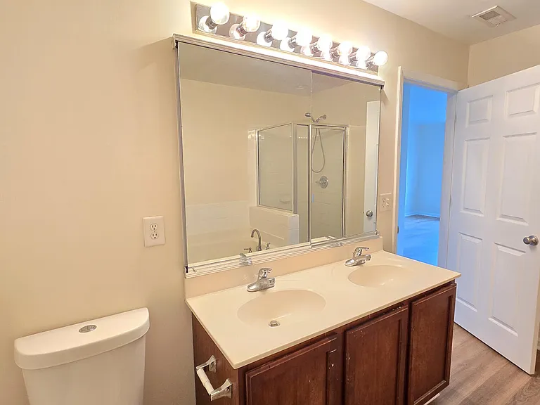 11721 Coppergate Dr #106 — Photo 31