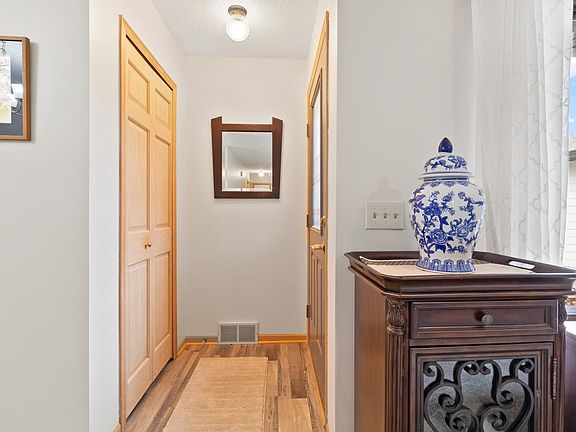 4th image of 14316 Glenda Dr