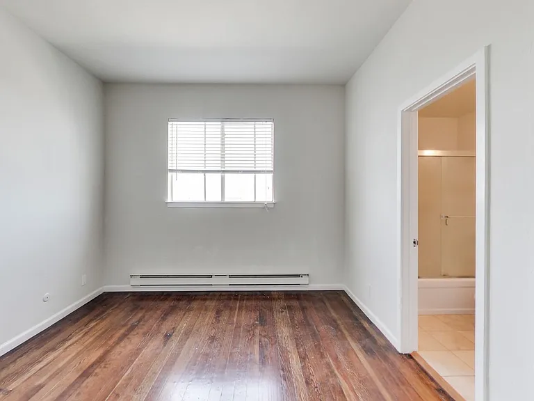 2228 Union St #209 — Photo 5