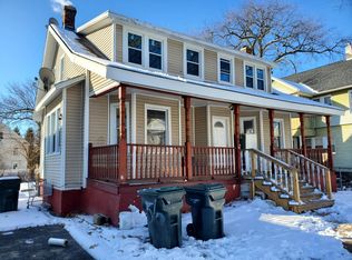 62 Sycamore St, Springfield, MA 01109