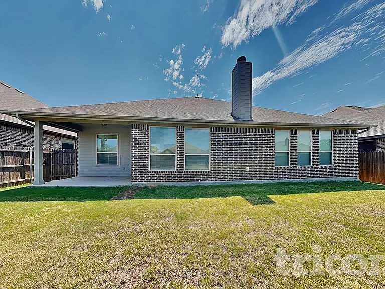 133 Constitution Dr — Photo 19