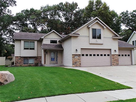 2nd image of 119 Frontier Ct