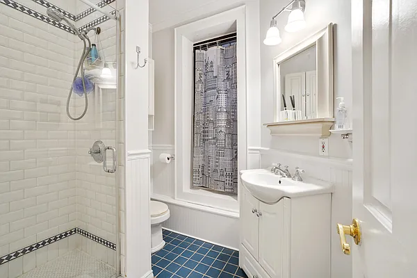 Sold by Compass | media 13