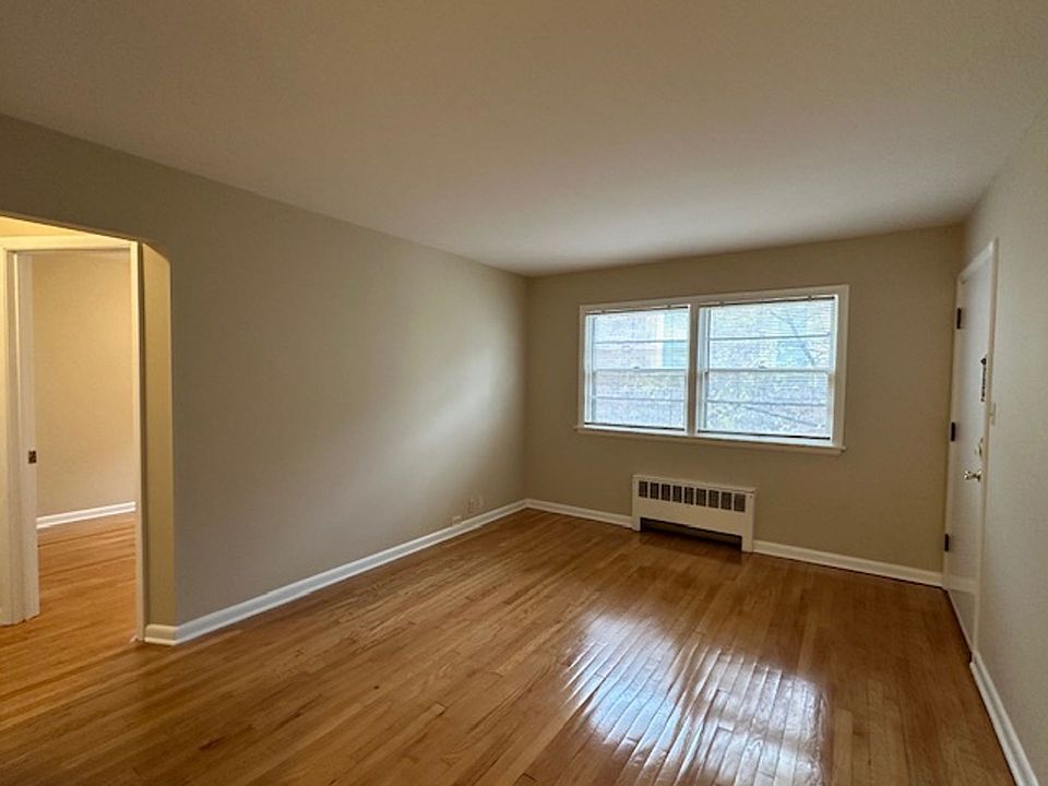 1st image of 3827 N Humboldt Blvd APT 4