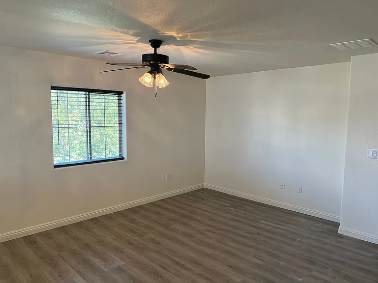 9581 Aberdeen Ridge Ct — Photo 23