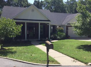 13448 Whitewood Ln, Bentonville, AR 72712