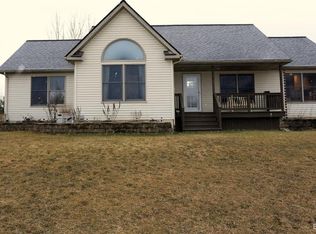 6880 Dell Rd, Saline, MI 48176