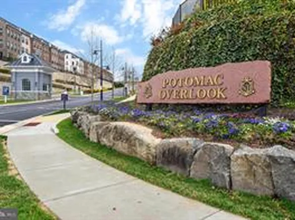 617 Sprintsail Way #1-72NATIONAL, Oxon Hill, MD 20745