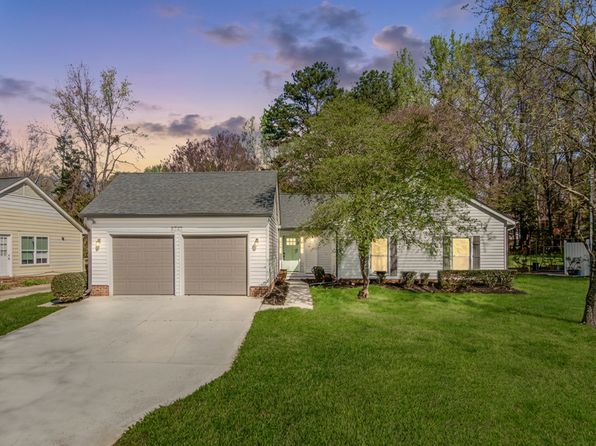 8242 Walnut Creek Ln