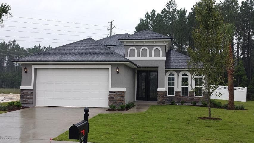 1st image of 180 Queensland Cir