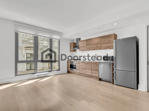 1075 Market St, San Francisco, CA