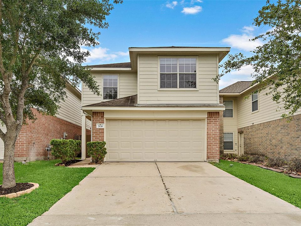 1st image of 7135 Aurora Falls Ln