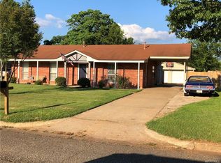 246 Teri Ln, Prattville, AL 36066