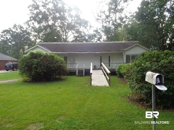 102 Hart St, East Brewton, AL 36426