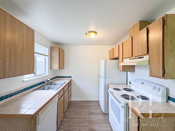 2nd image of 111 Lippert Dr W APT 203