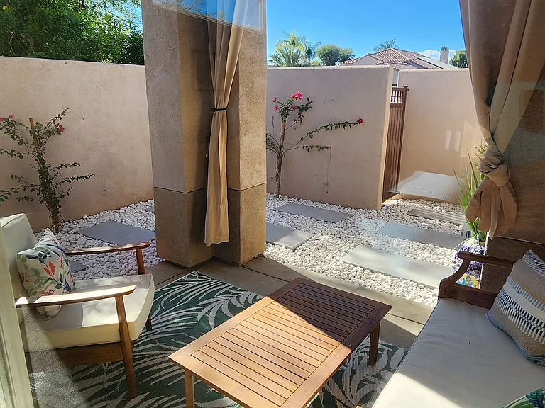 8 Via Las Flores — Photo 13