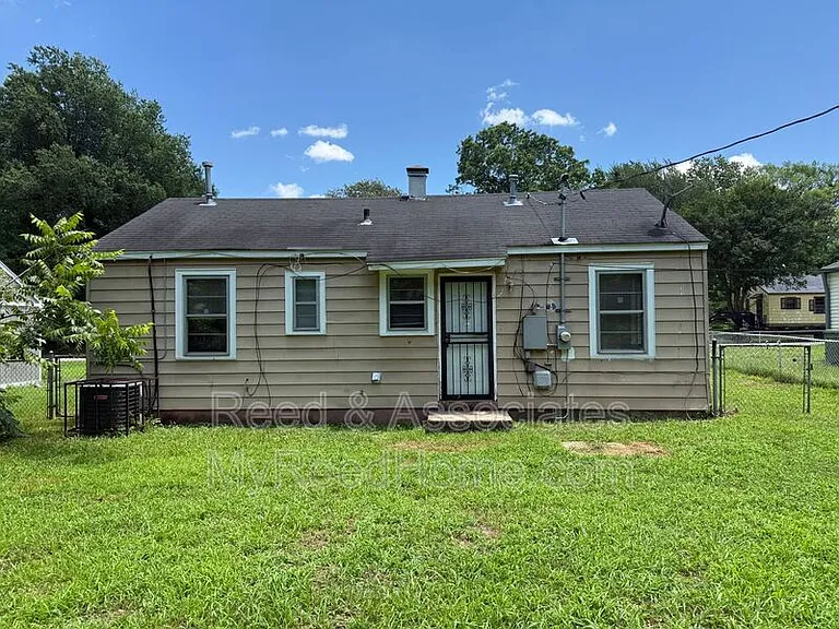 3209 Winslow Rd — Photo 13