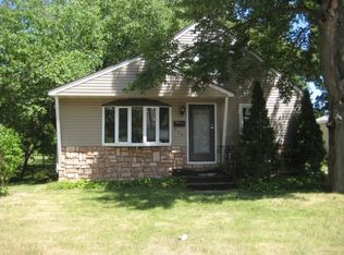 930 11th Ave N, Wisconsin Rapids, WI 54495