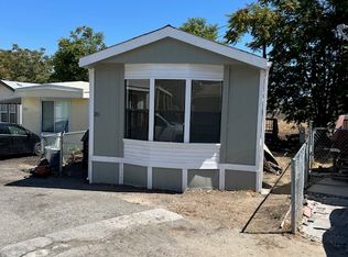 15682 Grand Ave SPACE 20, Lake Elsinore, CA 92530