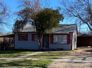 1421 Webster St, San Angelo, TX 76901