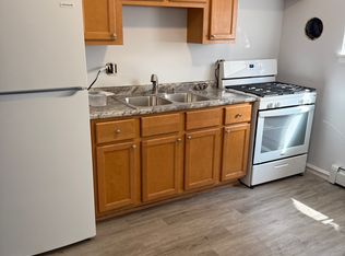 8281 W Elizabeth Ave #3, Niles, IL 60714