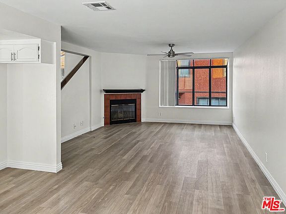 3rd image of 419 N Exton Ave APT 6