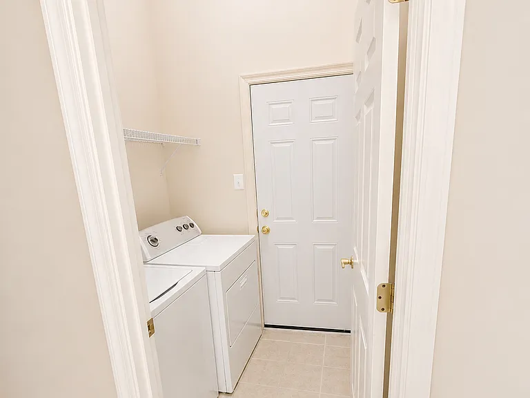 15 Saw Mill Ct — Photo 17